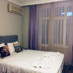 Tune Hostal